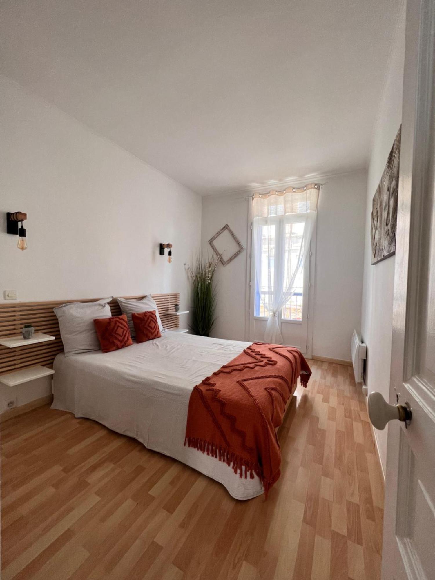 Gorgeous Town House Villa Нарбон Екстериор снимка