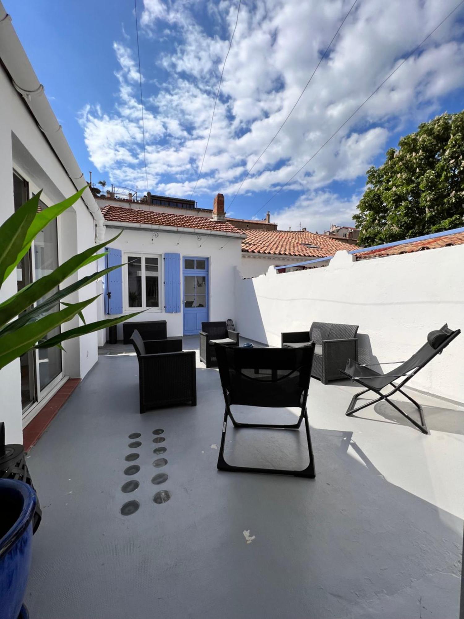 Gorgeous Town House Villa Нарбон Екстериор снимка